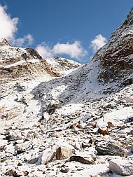 Blick zum Cho La Pass (5420 m)