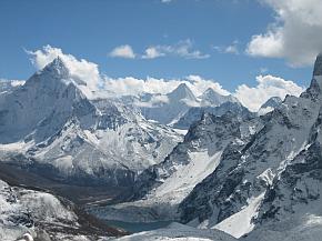Blick auf Chola Tsho und Chola Glacier
