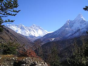 Blick auf Ama Dablam, Lhotse, Nuptse und Everest