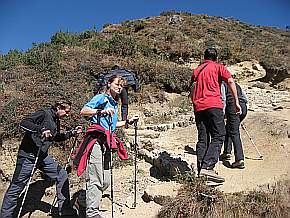 auf dem Weg zum Everest View Hotel