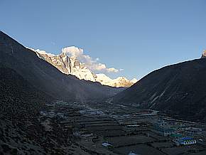 Dingboche in der Dmerung