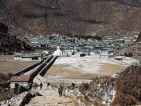 Hillery-High-School, Khumjung