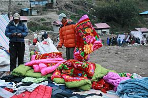 Wochenmarkt in Namche
