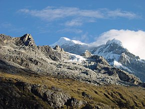 Blick zum Nev. Chopicalqui (6354 m)
